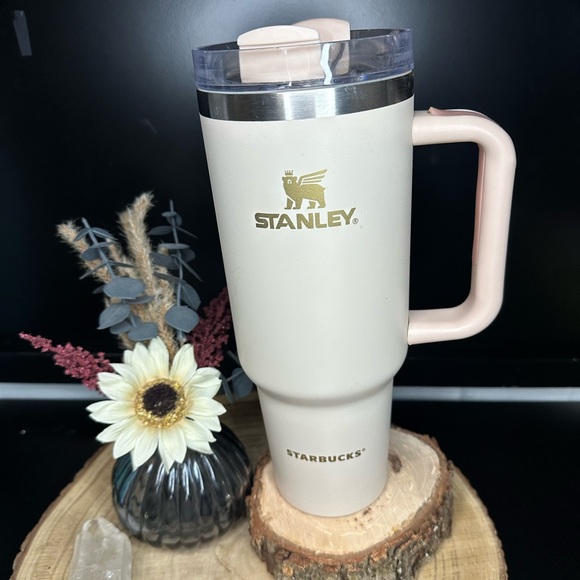 Stanley X Starbucks Cream and Pink Tumbler with Handle - Picture 1 of 7